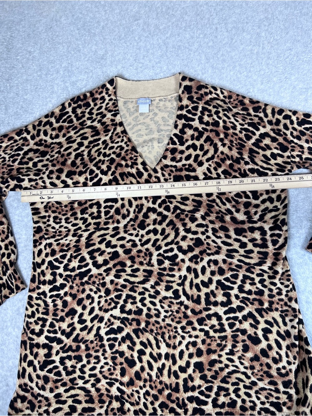 Chico’s Leopard Sweater Tunic V-Neck Long Length Soft Size XL - Picture 10 of 12